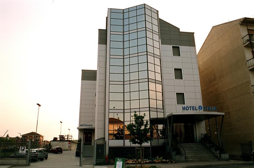 Hotel Italia Carmagnola Exterior photo